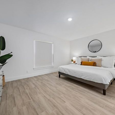 New! Few Minutes To Downtown, 10 To The Beach! West Palm Beach Eksteriør bilde